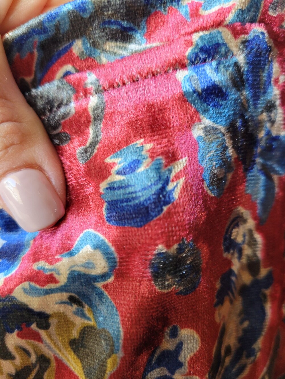 Natural Life Berkley Velvet Maxi Women's Dress Size M Red Blue Pattern Floral - Picture 12 of 15